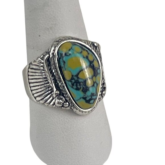 Vintage-Style Silver Ring Teardrop Turquoise Stone Engraved Feathers Boho Sz 10 - Picture 6 of 8